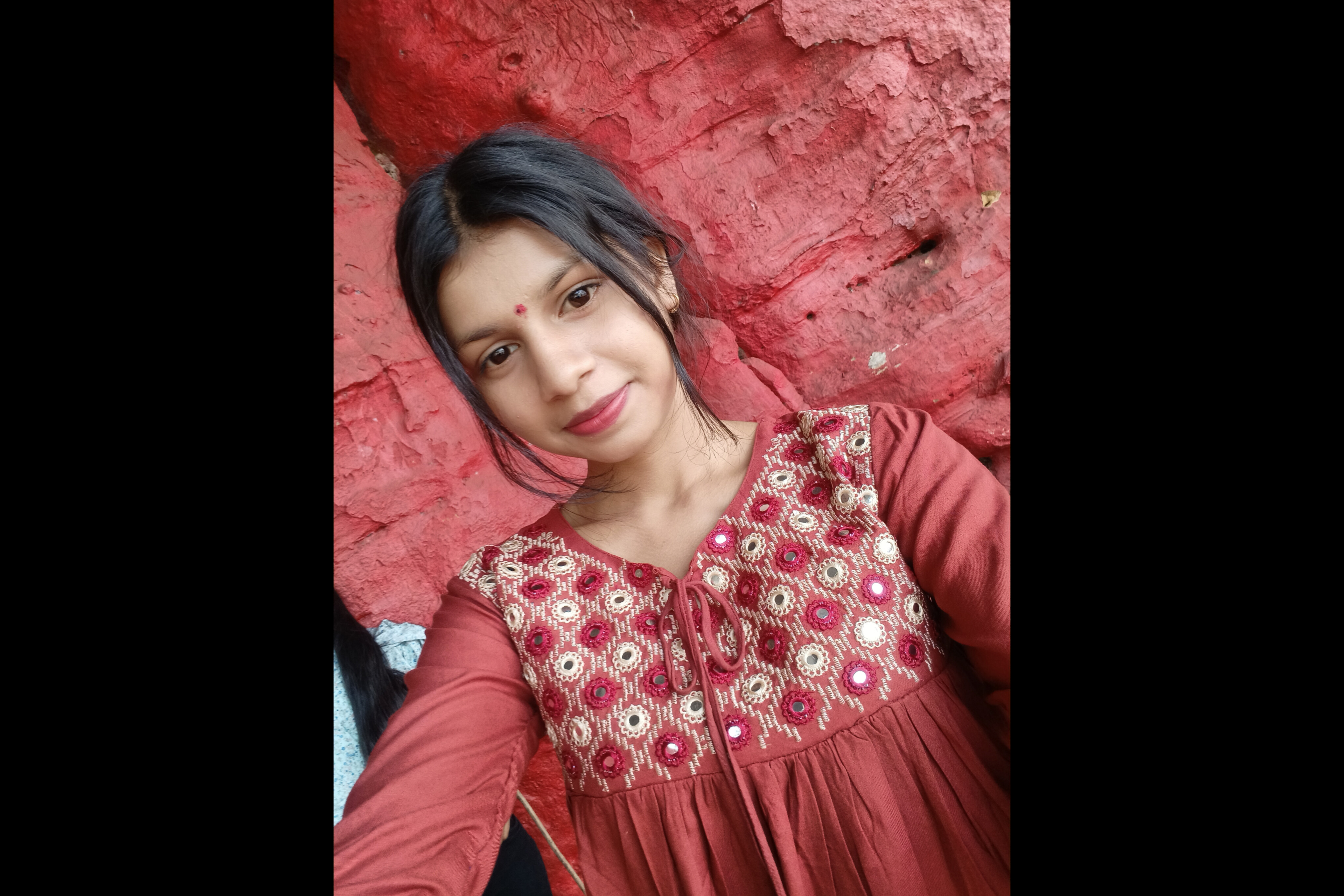 NISHA MAHATO