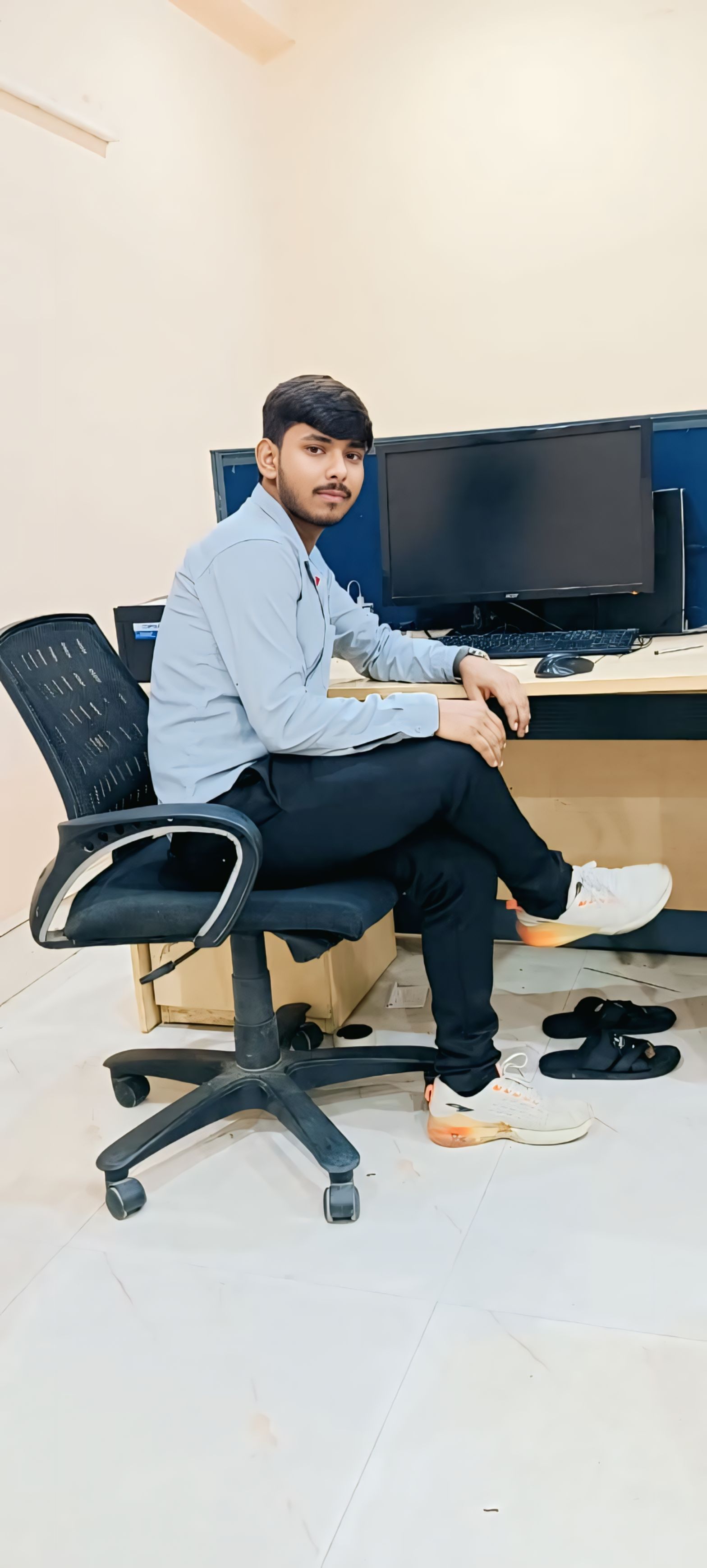 DEEPAK KUMAR 