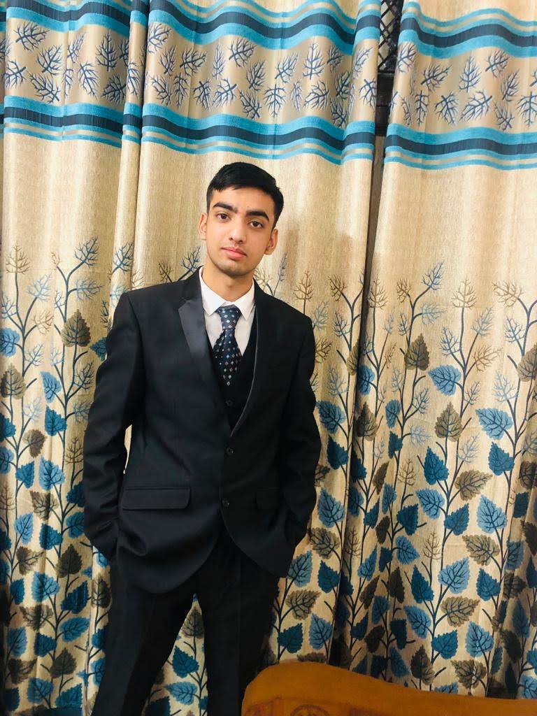 Divyanshu Shukla Divyanshu Shukla