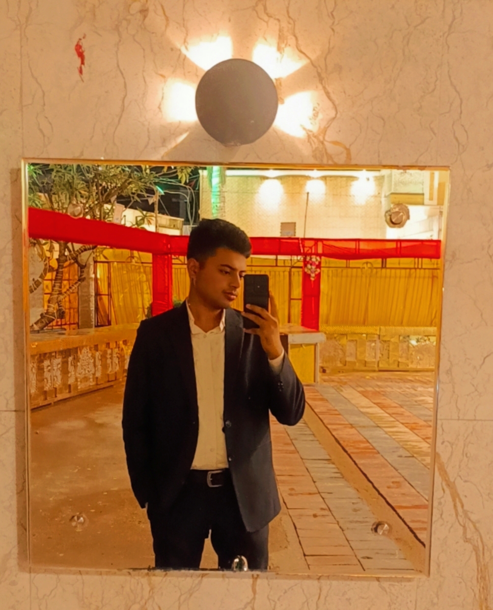 Md Huzaifa