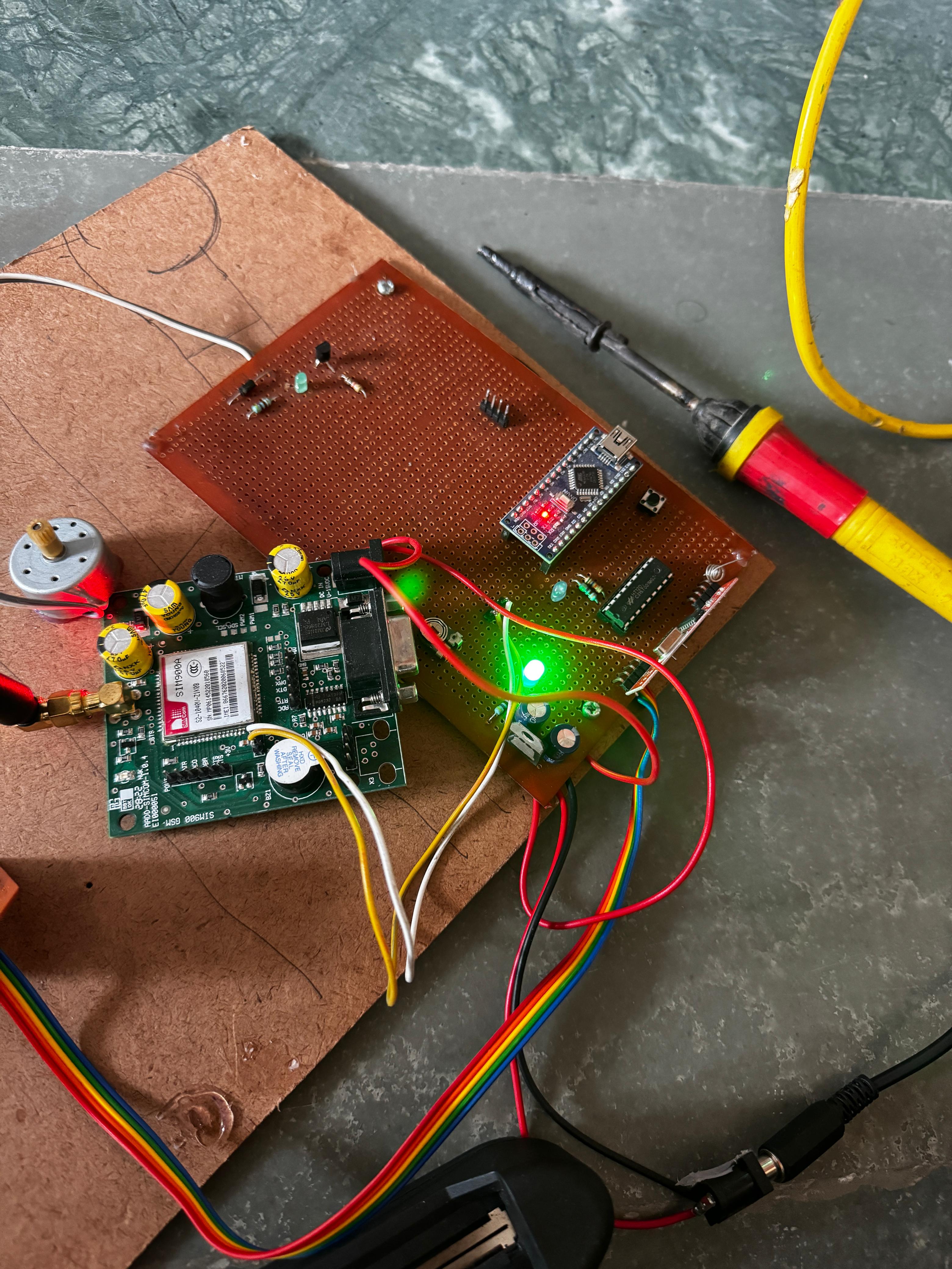 Smart-Helmet-IOT