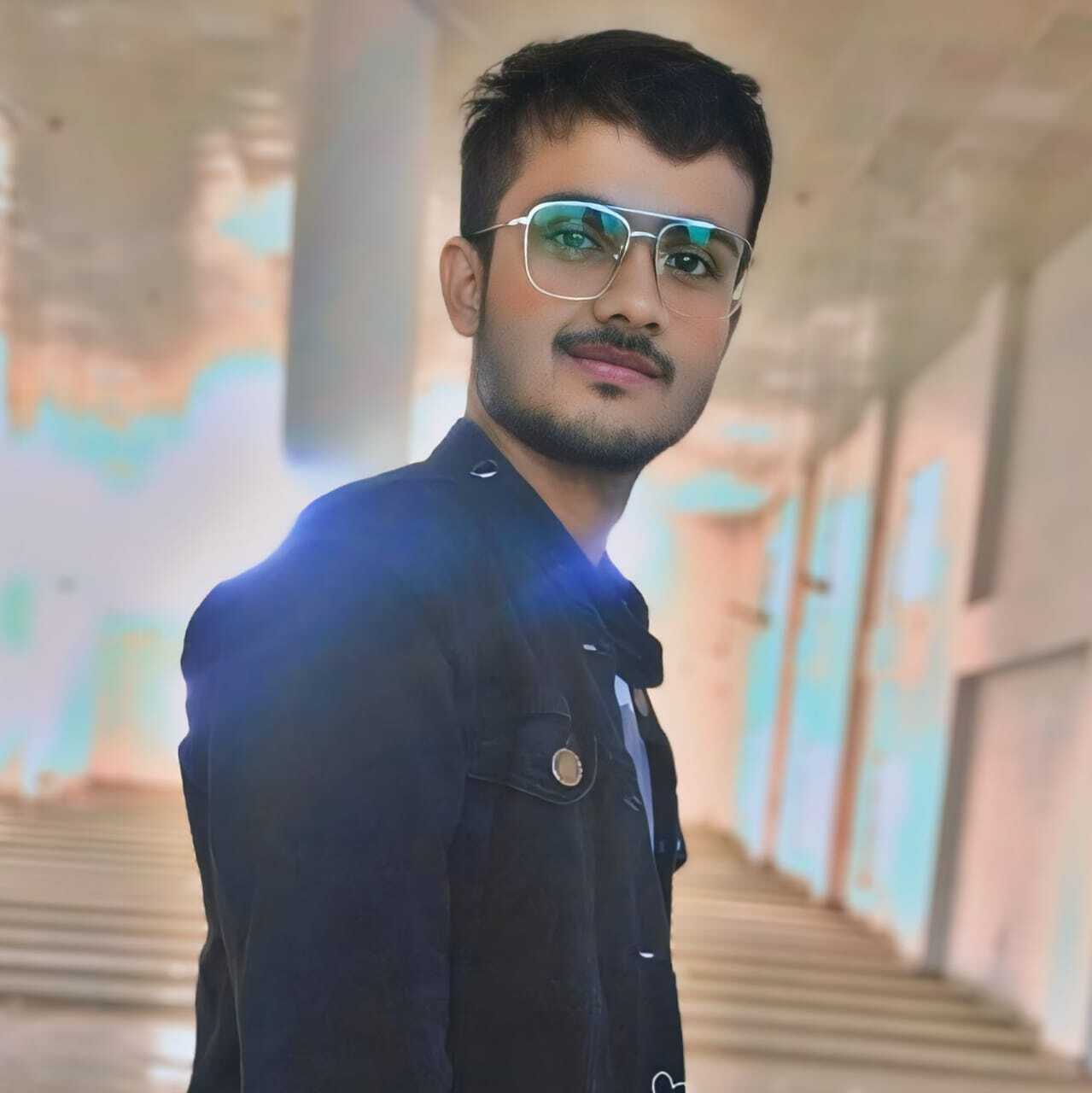 happyadarsh7318