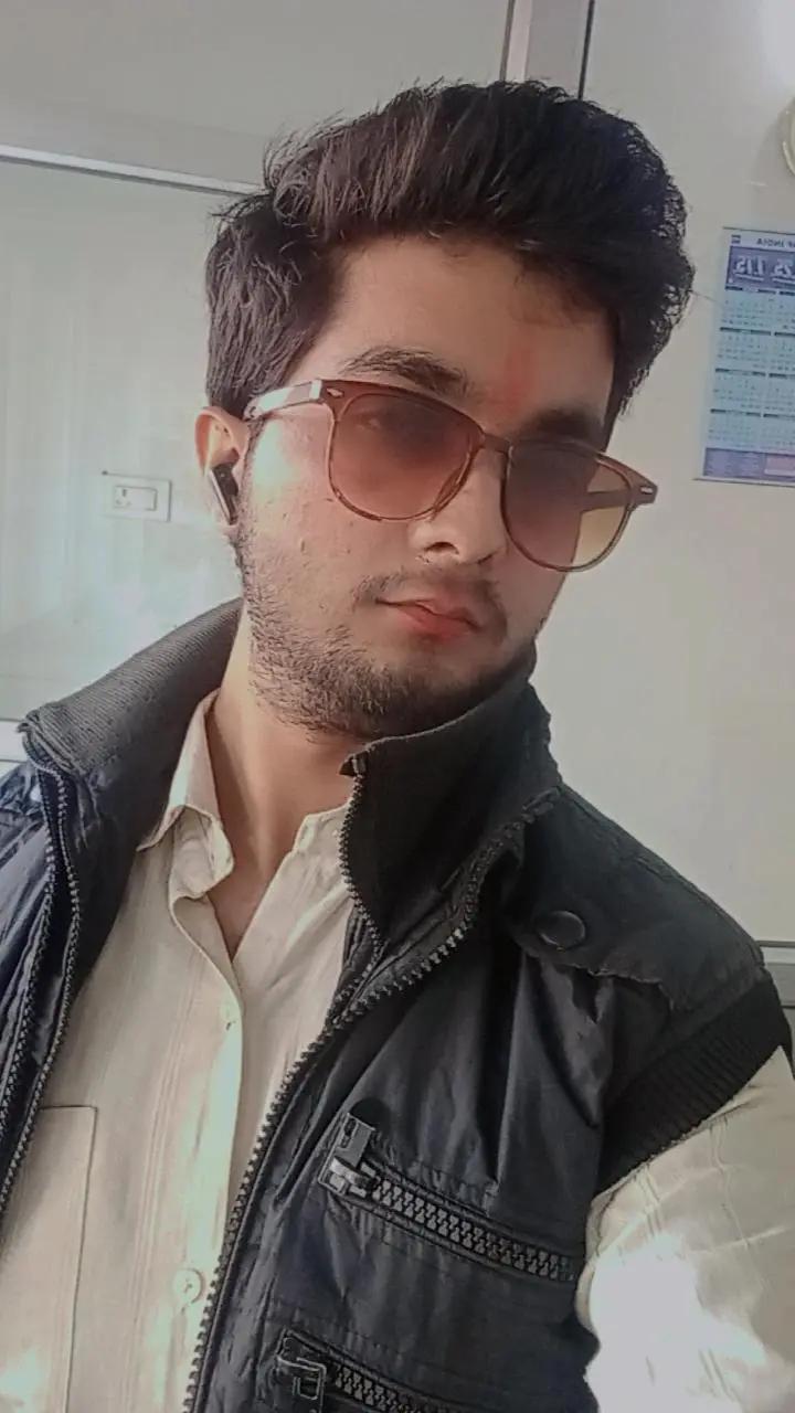Nilesh Saraswat Nilesh Saraswat