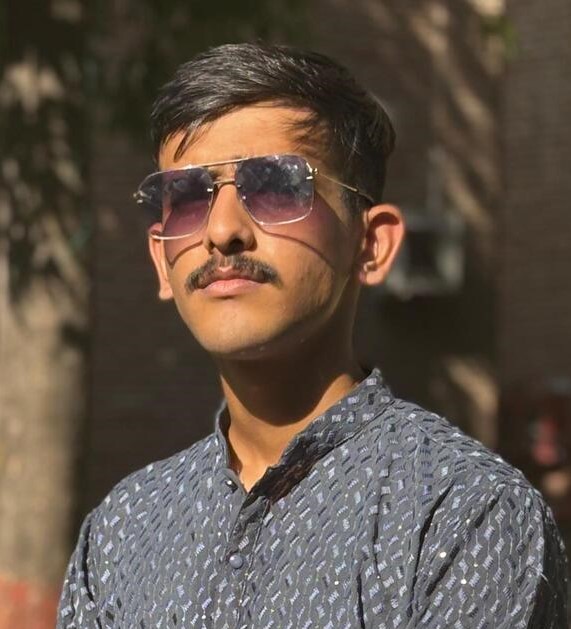 Vivek Thakur
