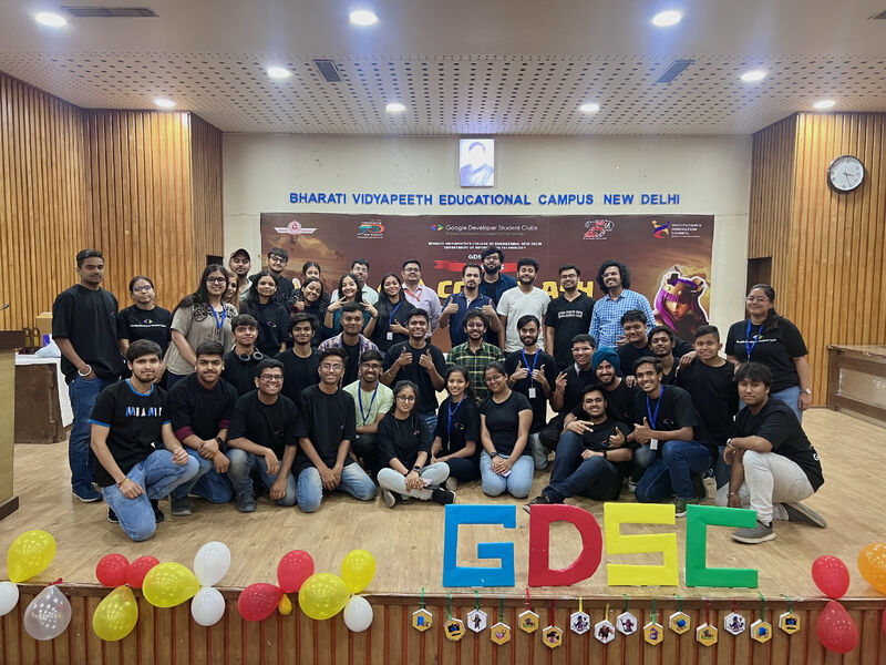 Organised 24 hours offline hackathon with 800+ registration