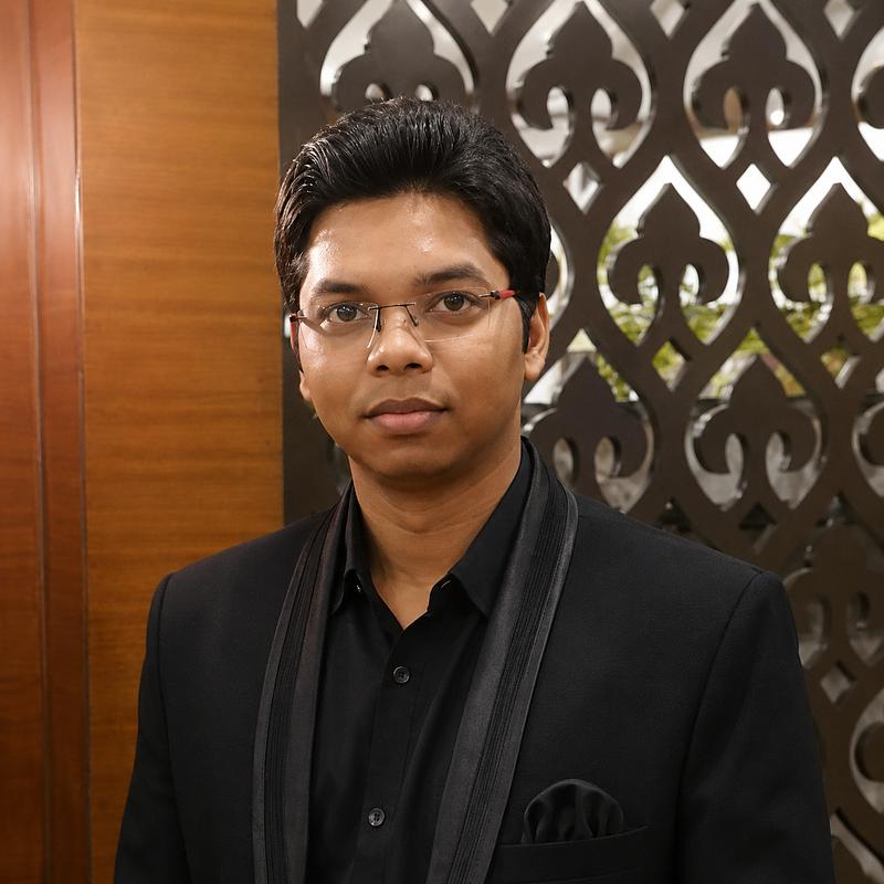 Vijaydeep Sinha Vijaydeep Sinha