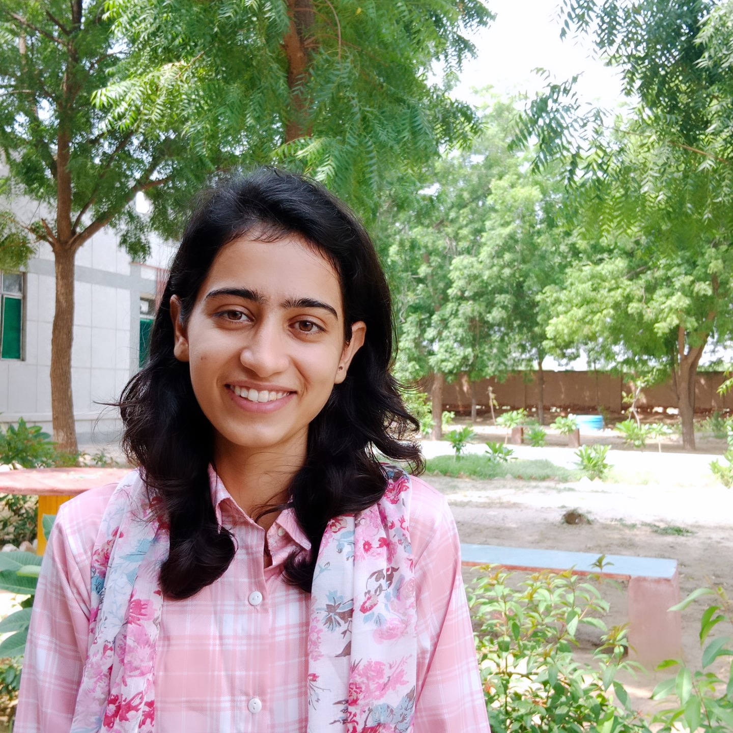 Khushi Khada