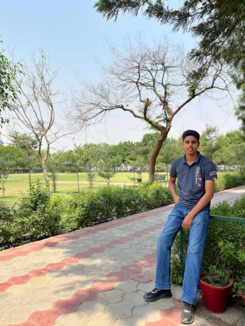 _Ashmitsaini_ _Ashmitsaini_