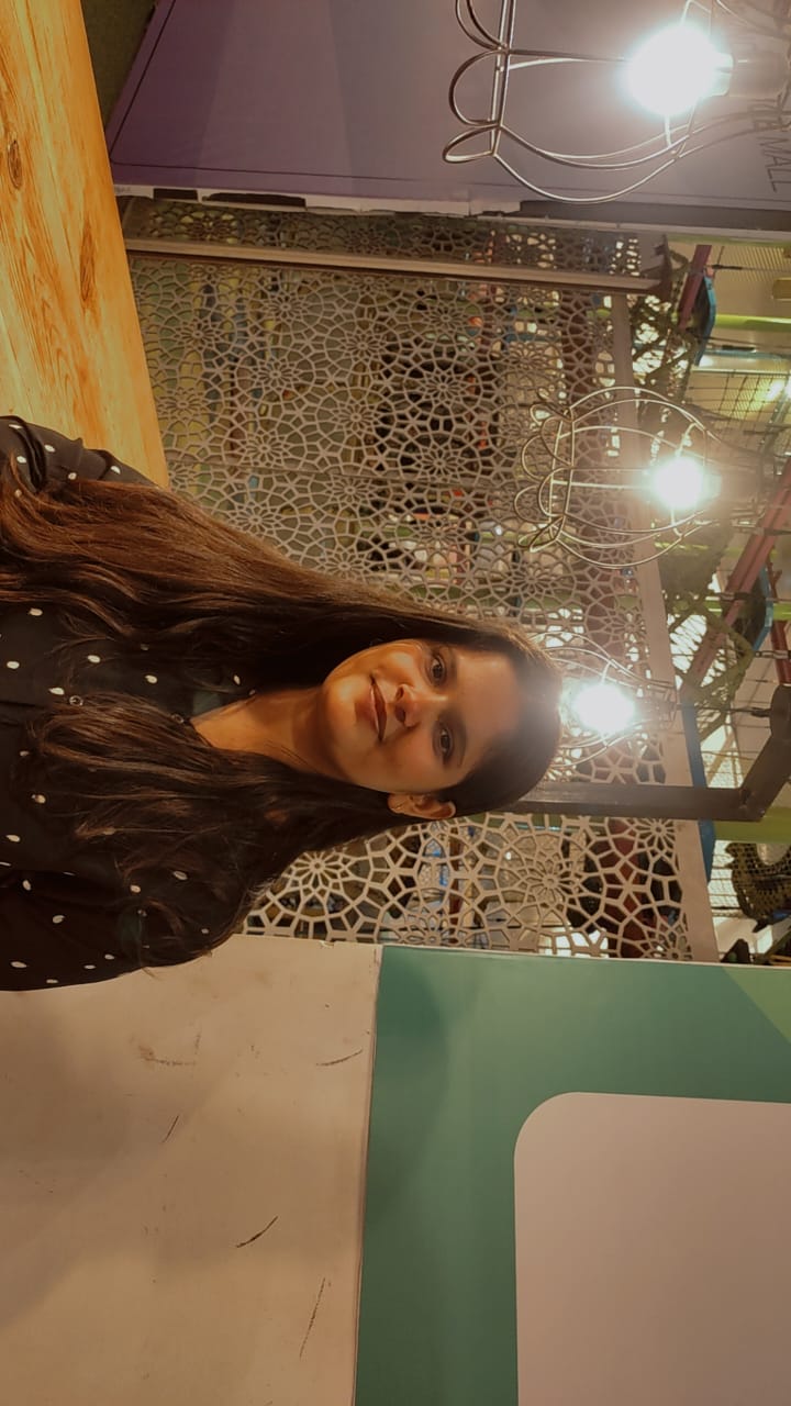 Saloni Tiwari Saloni Tiwari
