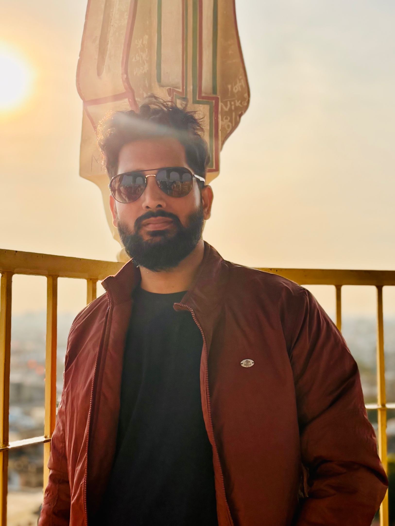 Vivek Shukla