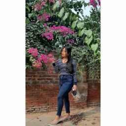 Esha Kaparvwan