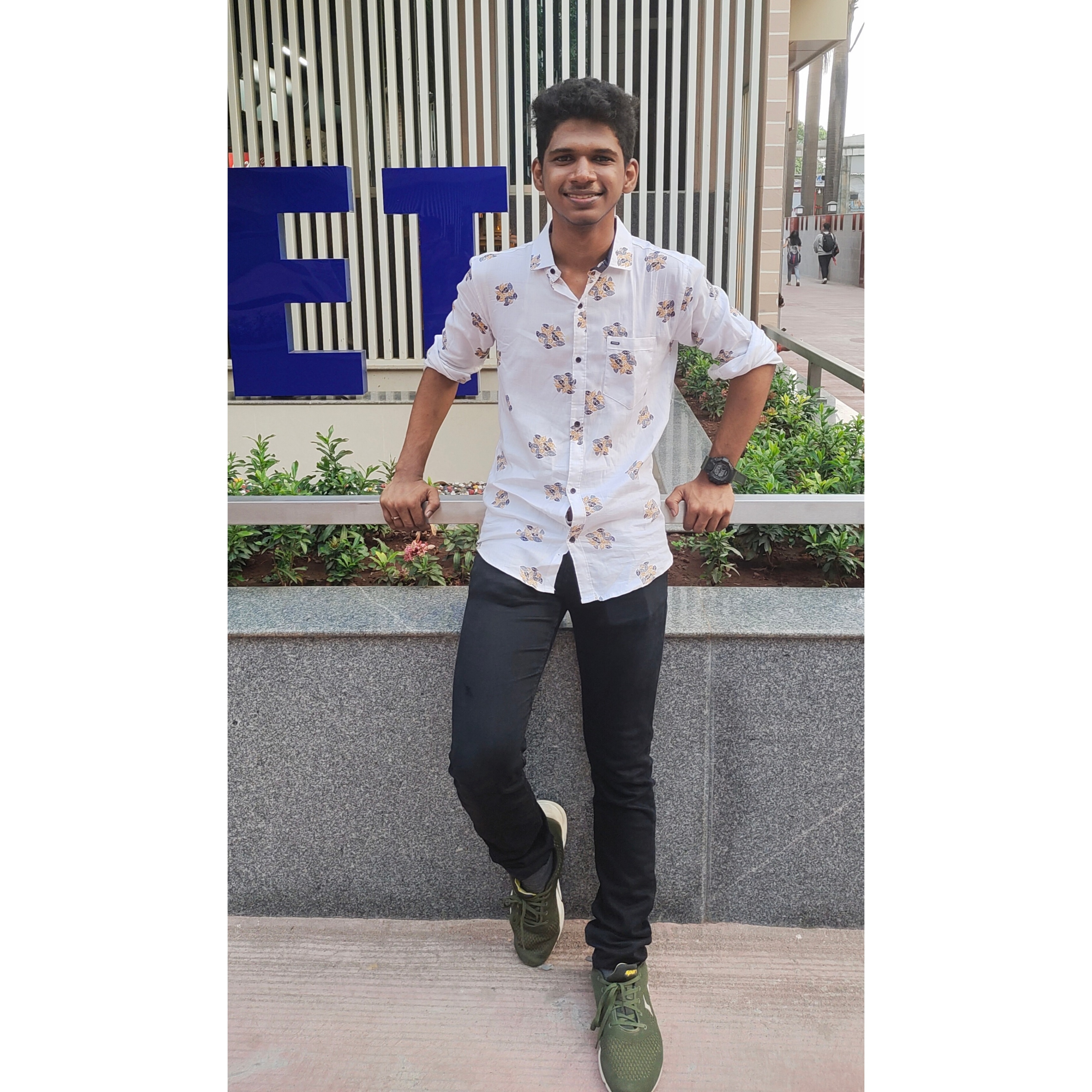 Deepesh Kesarwani