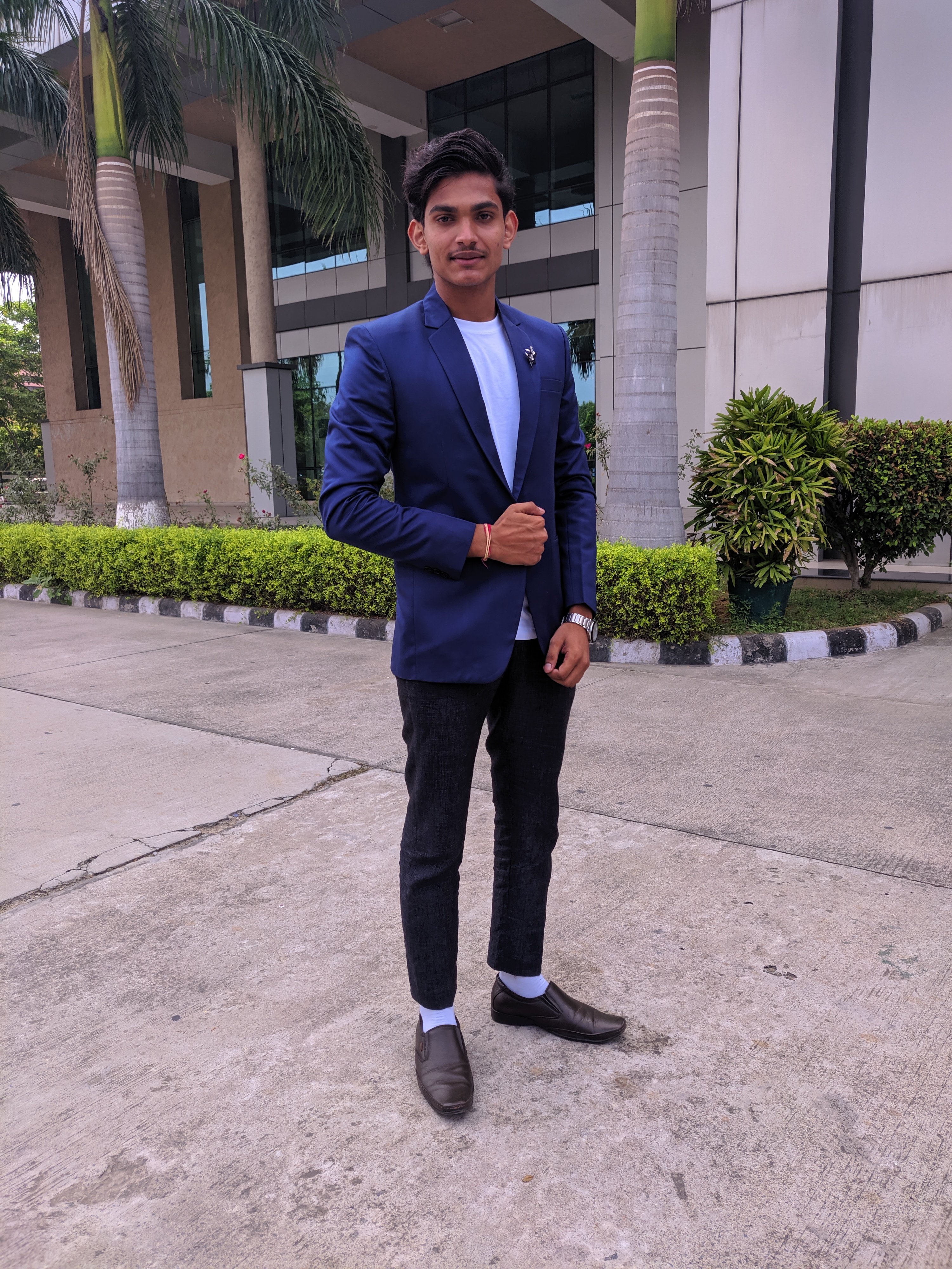 AKHIL RUHIL