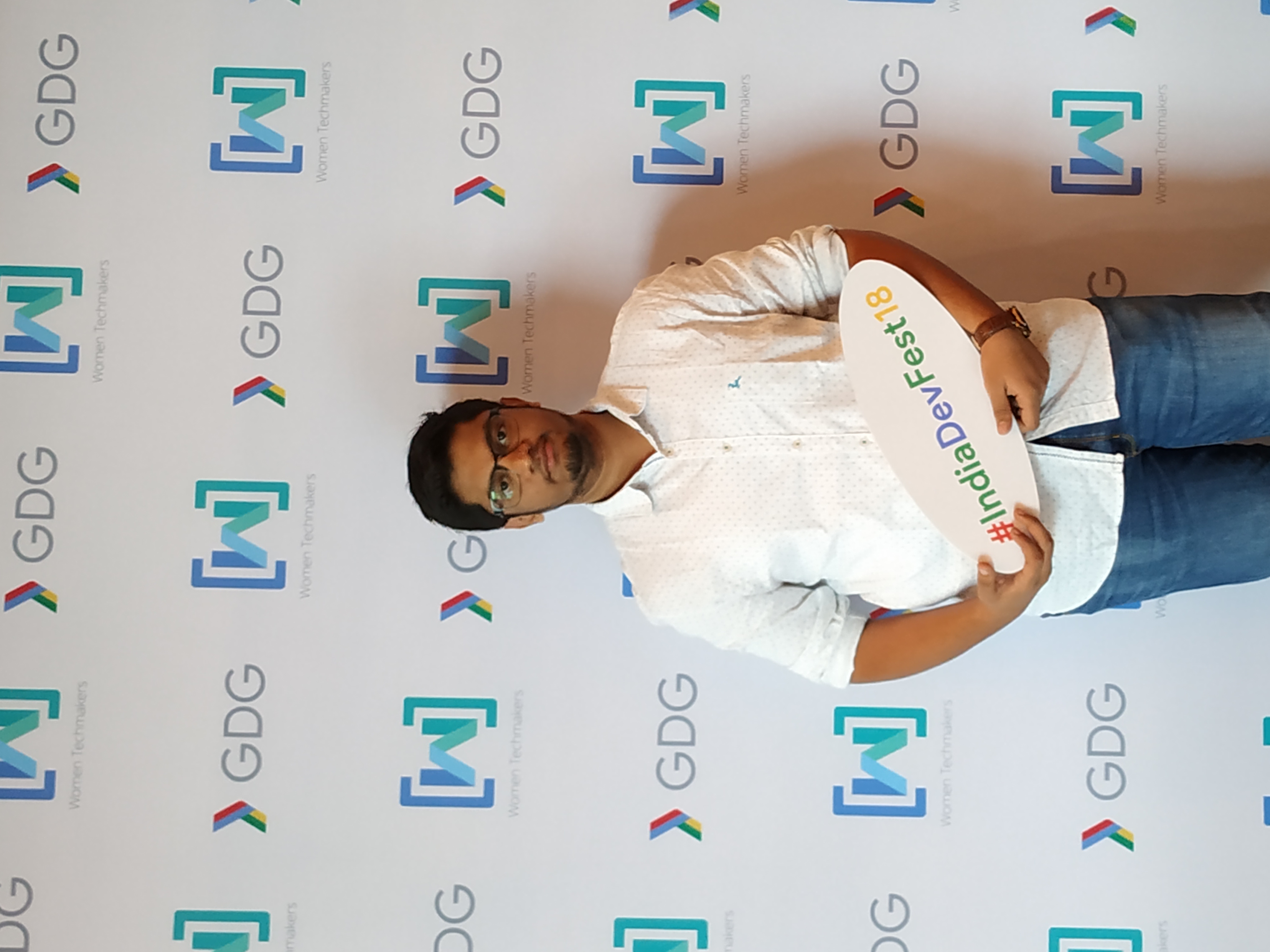 SAKSHAM GUPTA