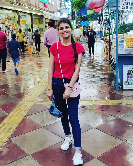 deepika suyal