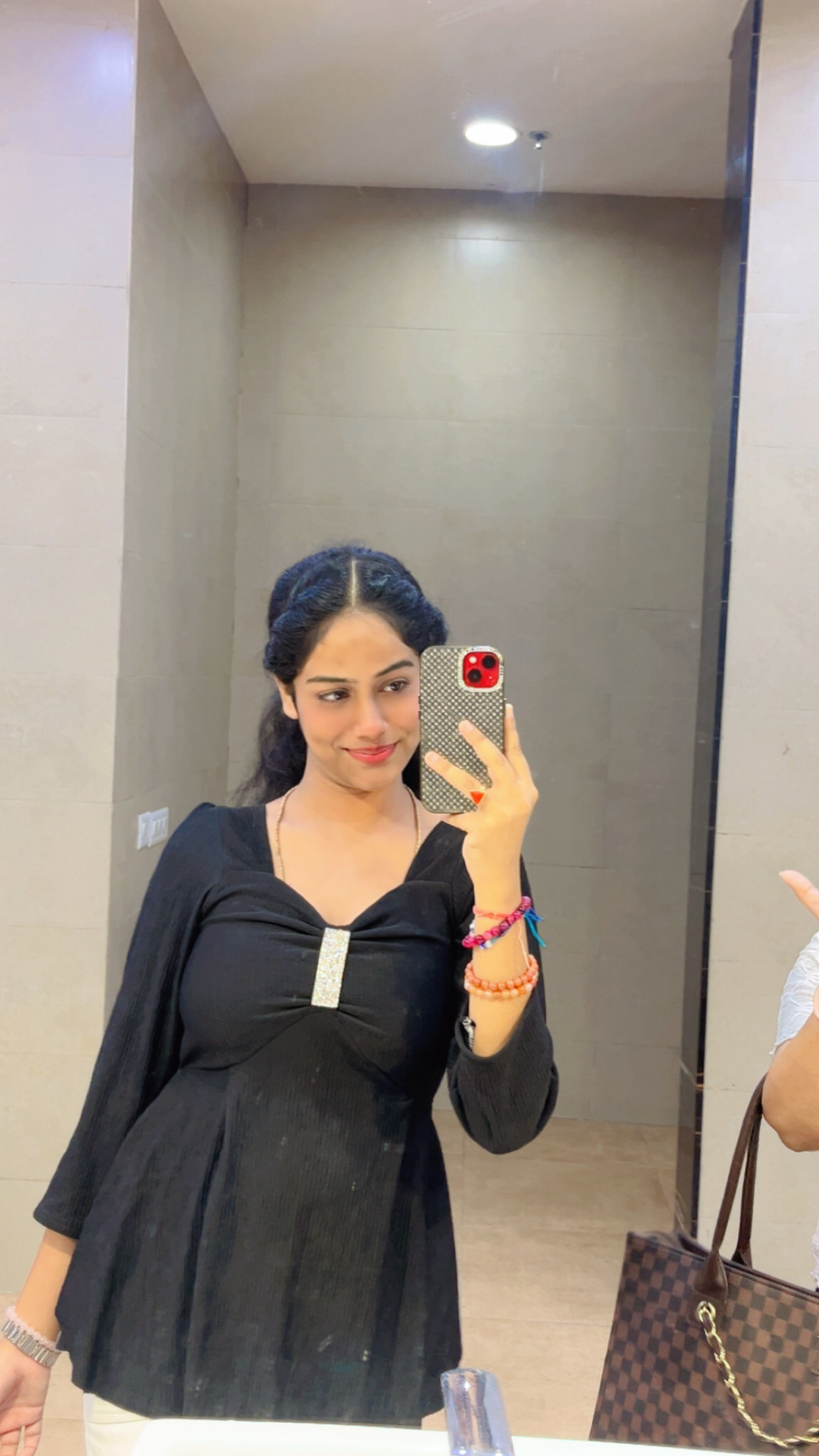  Ishanvi