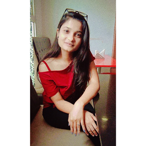 akriti saxena