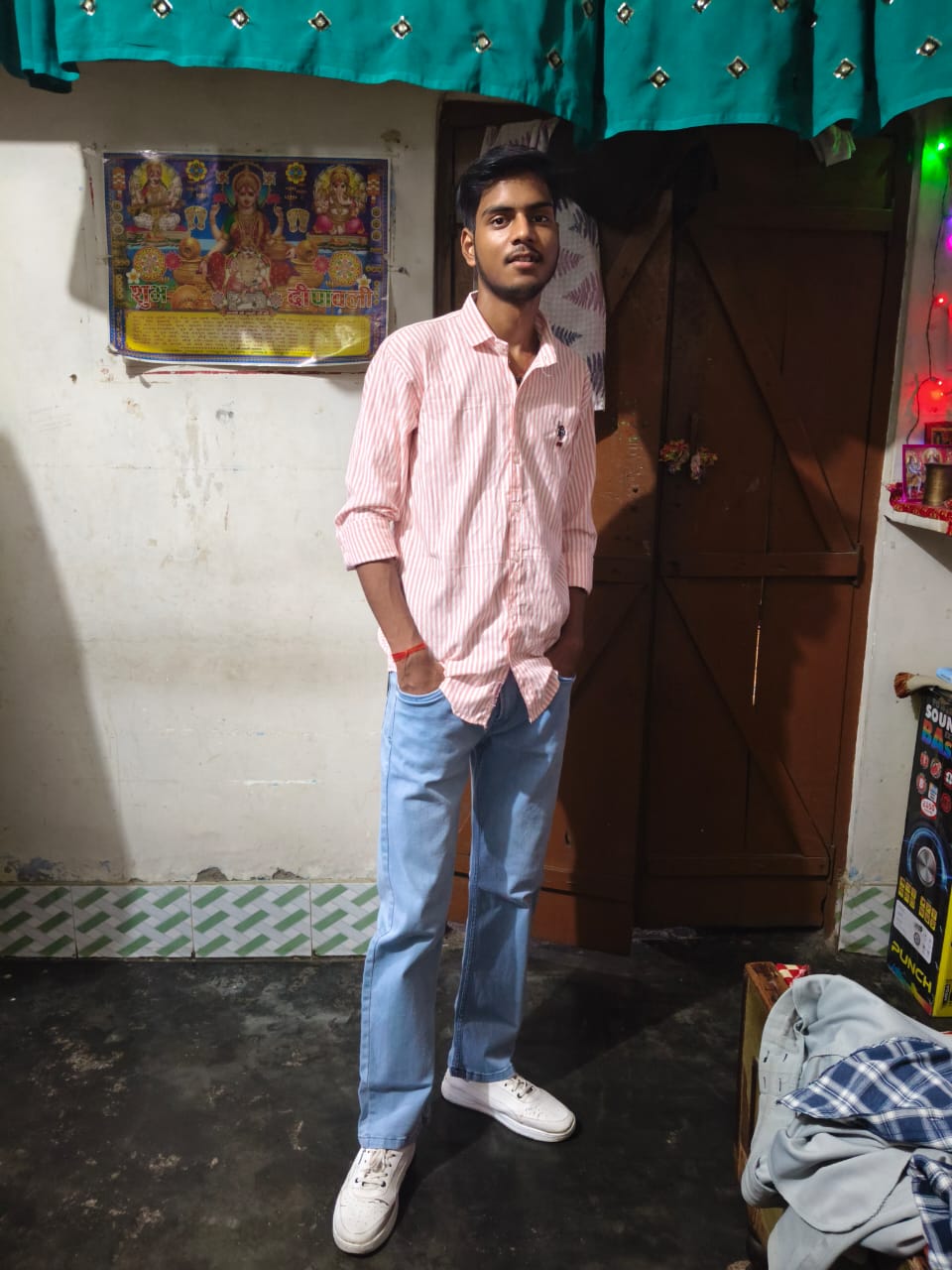 Ekansh Saxena