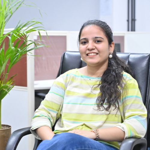 Khushbu Saifi Khushbu Saifi
