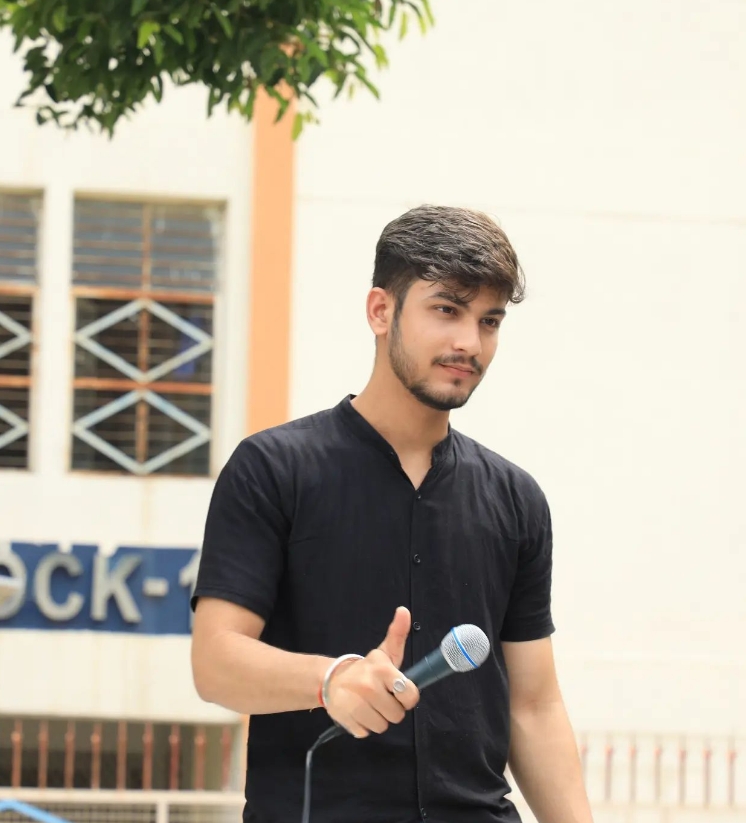 Om Tandon