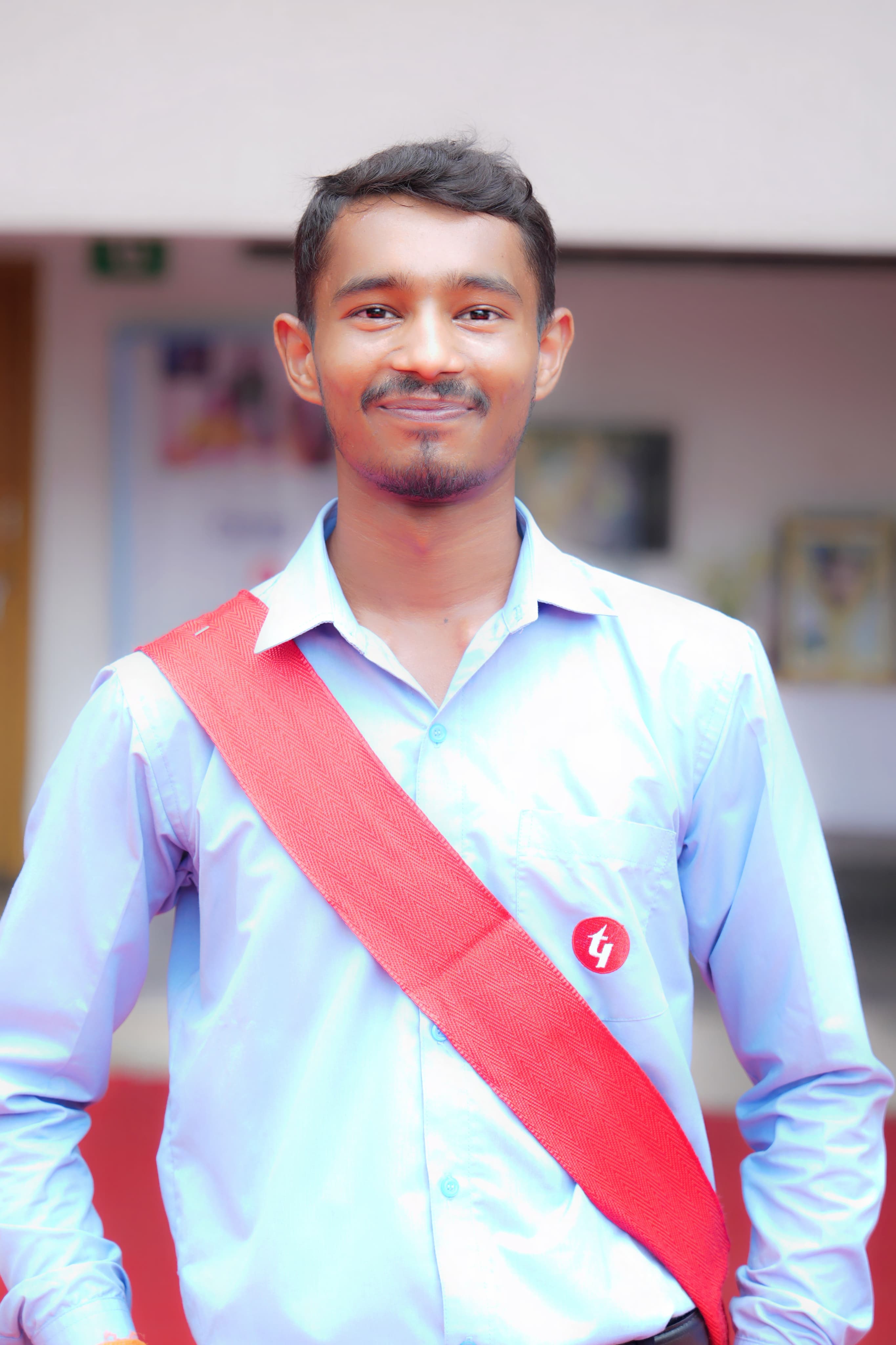 Vishnu Maddheshiya Vishnu Maddheshiya