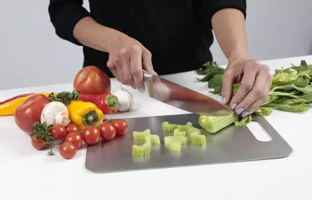 VanotiumCuttingBoardCompleteReview