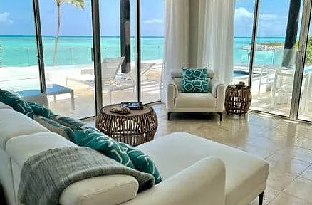 Palms & Villas